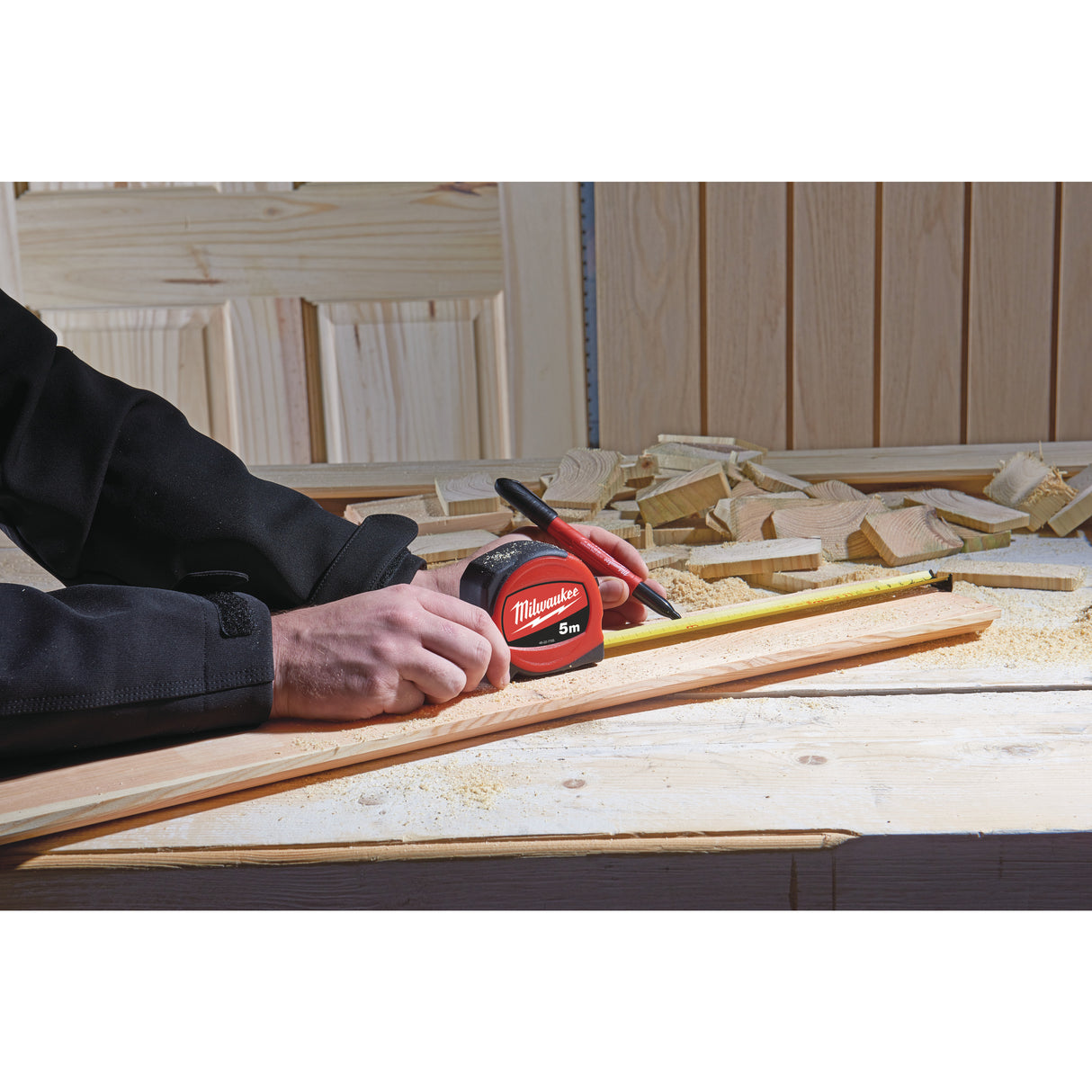 Milwaukee Bandmaß SLIM 48227708 roteswerkzeug