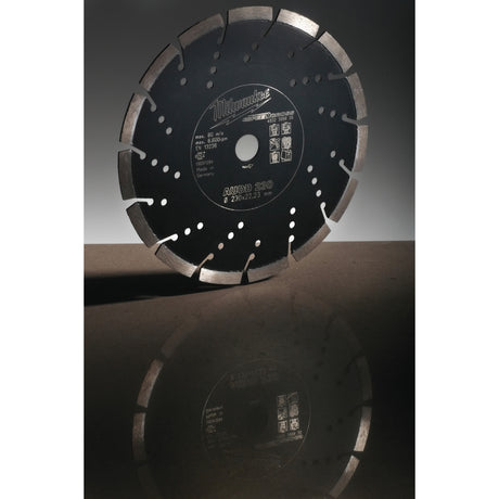 Milwaukee Diamanttrennscheibe SPEEDCROSS AUDD 4932399826 roteswerkzeug
