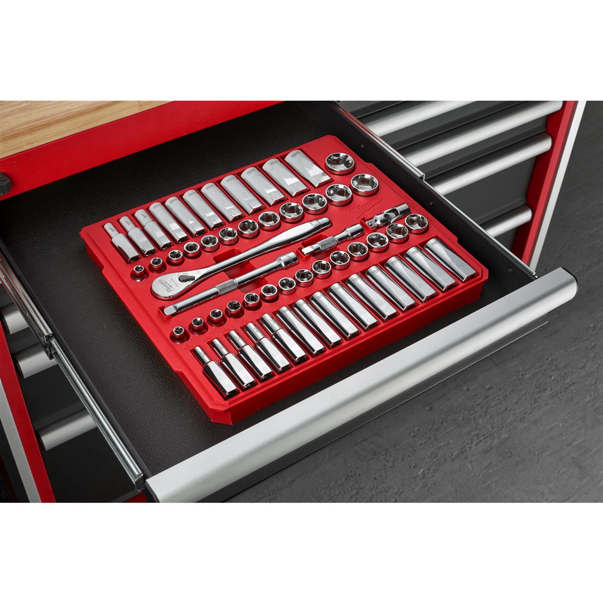 Milwaukee ratchet and socket wrench set 4932464946