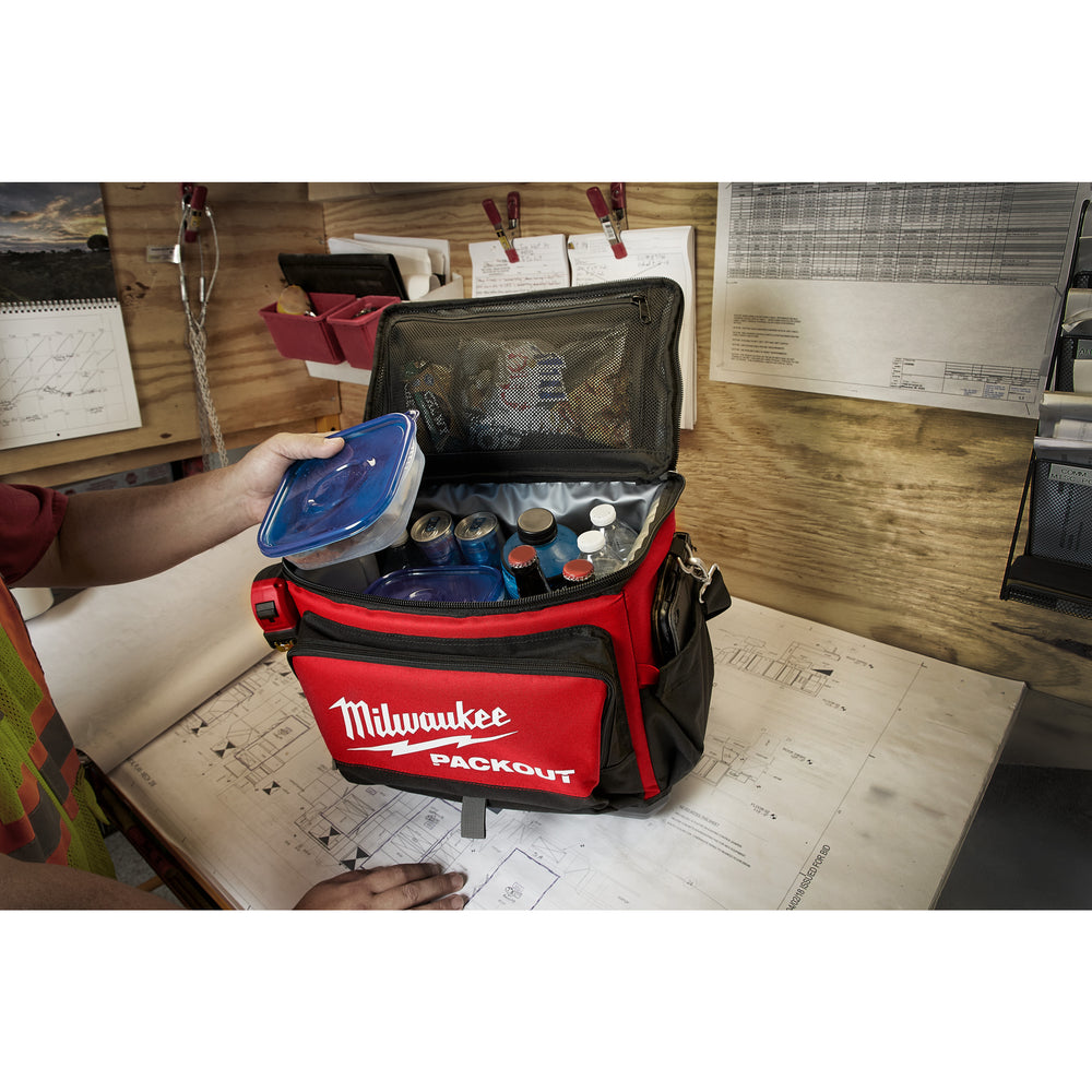 Milwaukee Jobsite Kühltasche PACKOUT 4932471132 roteswerkzeug