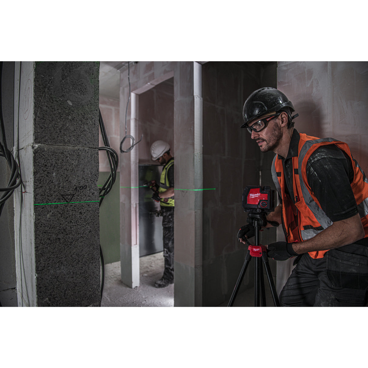 Milwaukee Stativ für Laser TRP180 4932478106 roteswerkzeug