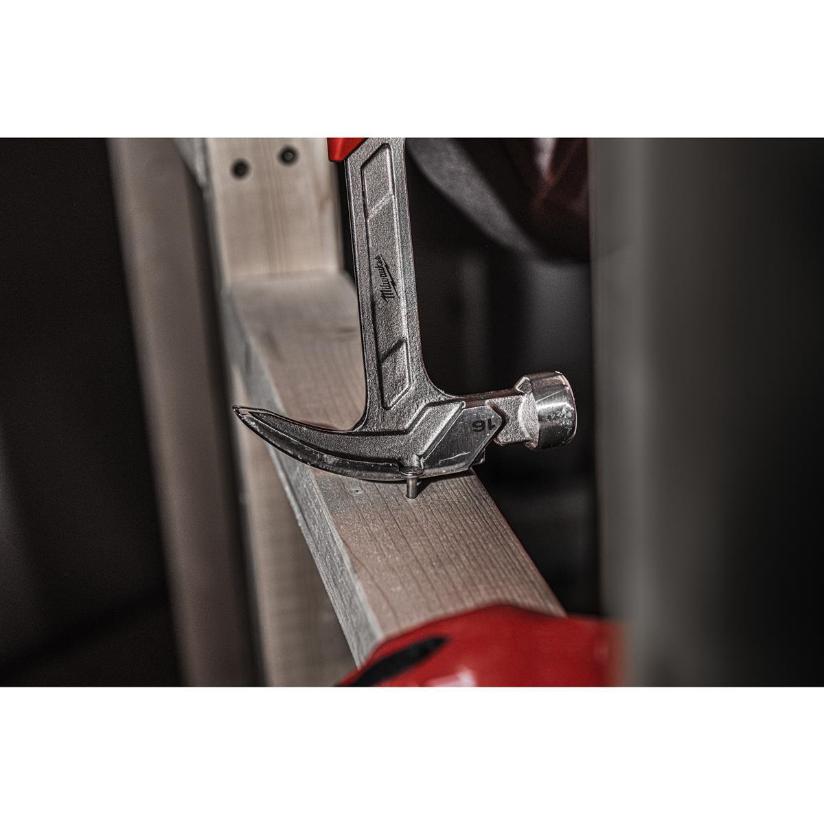 Milwaukee Klauenhammer 4932478656