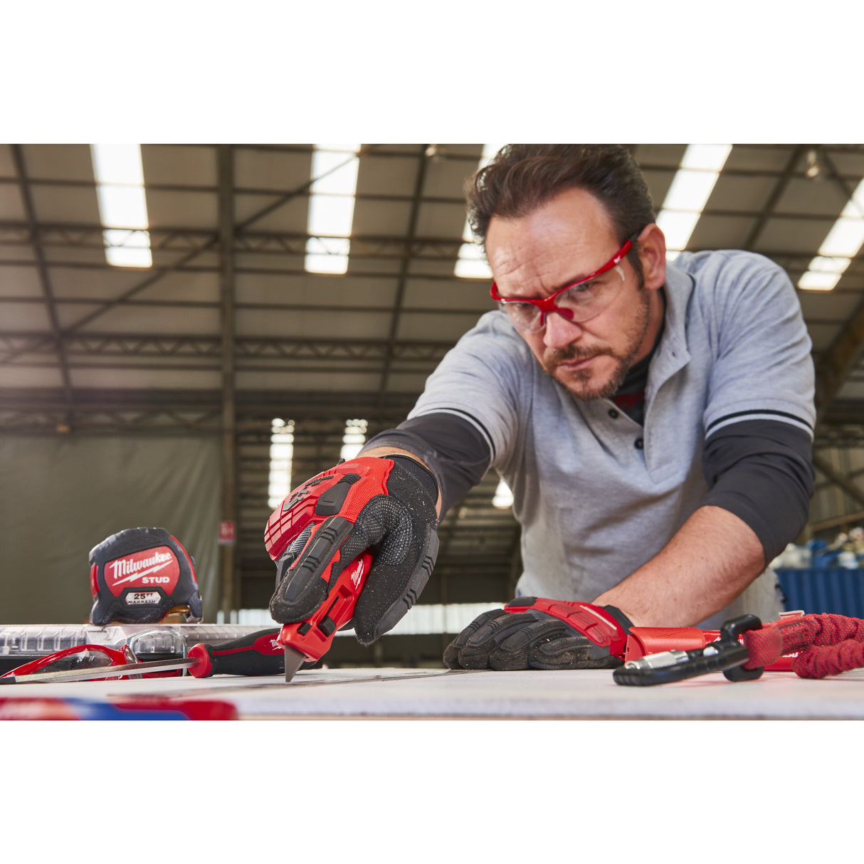 Milwaukee Schlagfeste Arbeitshandschuhe 11 (XXL) 4932471911 roteswerkzeug
