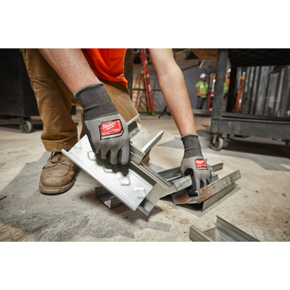 Milwaukee Schnittschutzhandschuhe Grau 10 / XL HI-DEX roteswerkzeug