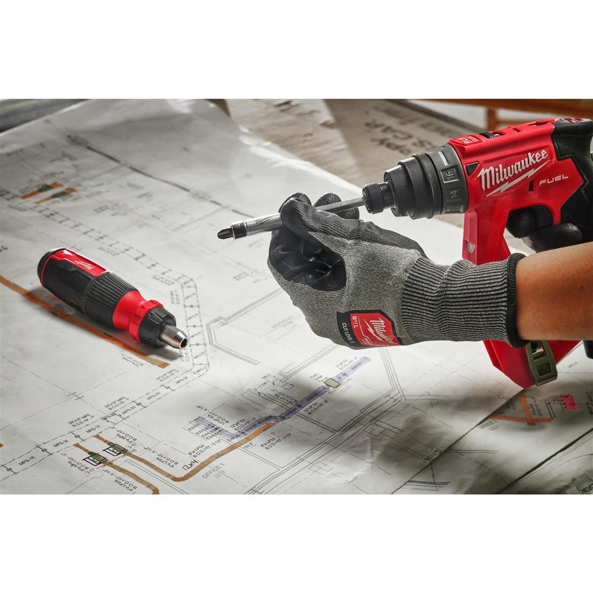 Milwaukee screwdriver with ratchet function 4932480582