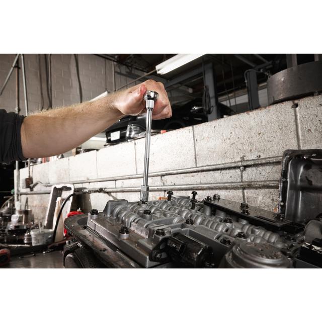 Extension pivotante Milwaukee 3/8 pouces 305mm 4932480926