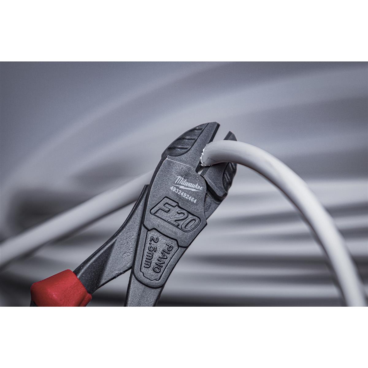 Pince coupante latérale Milwaukee 4932492464