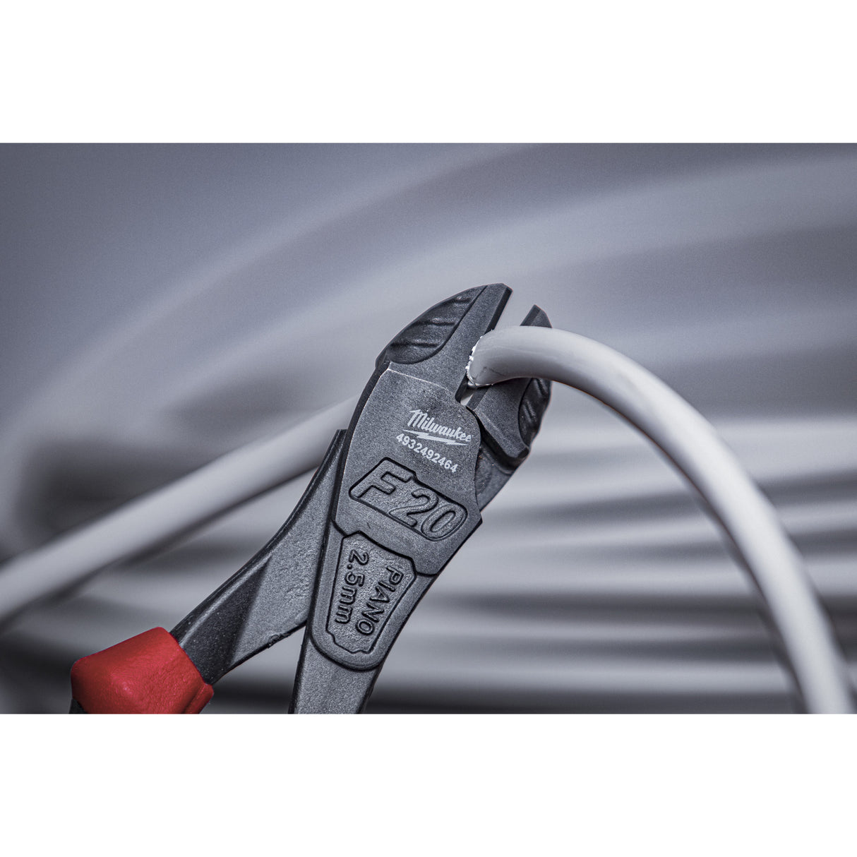 Milwaukee Kraft-Seitenschneider 4932492464 roteswerkzeug