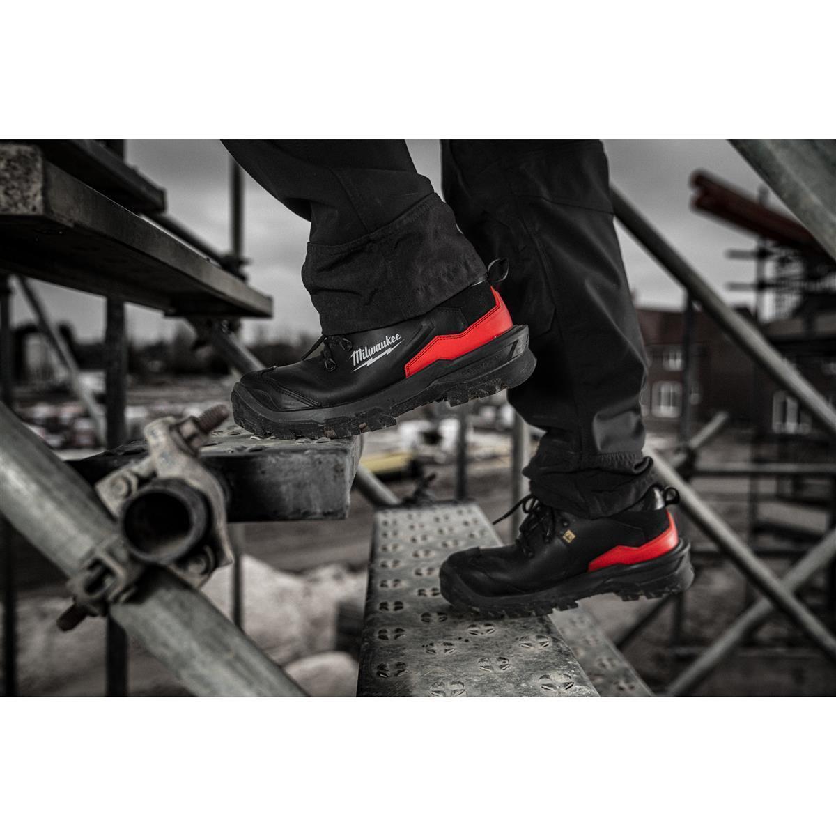 Milwaukee Sicherheits-Halbschuh ARMOURTRED S3S Leder schwarz Größe 47 4932493761