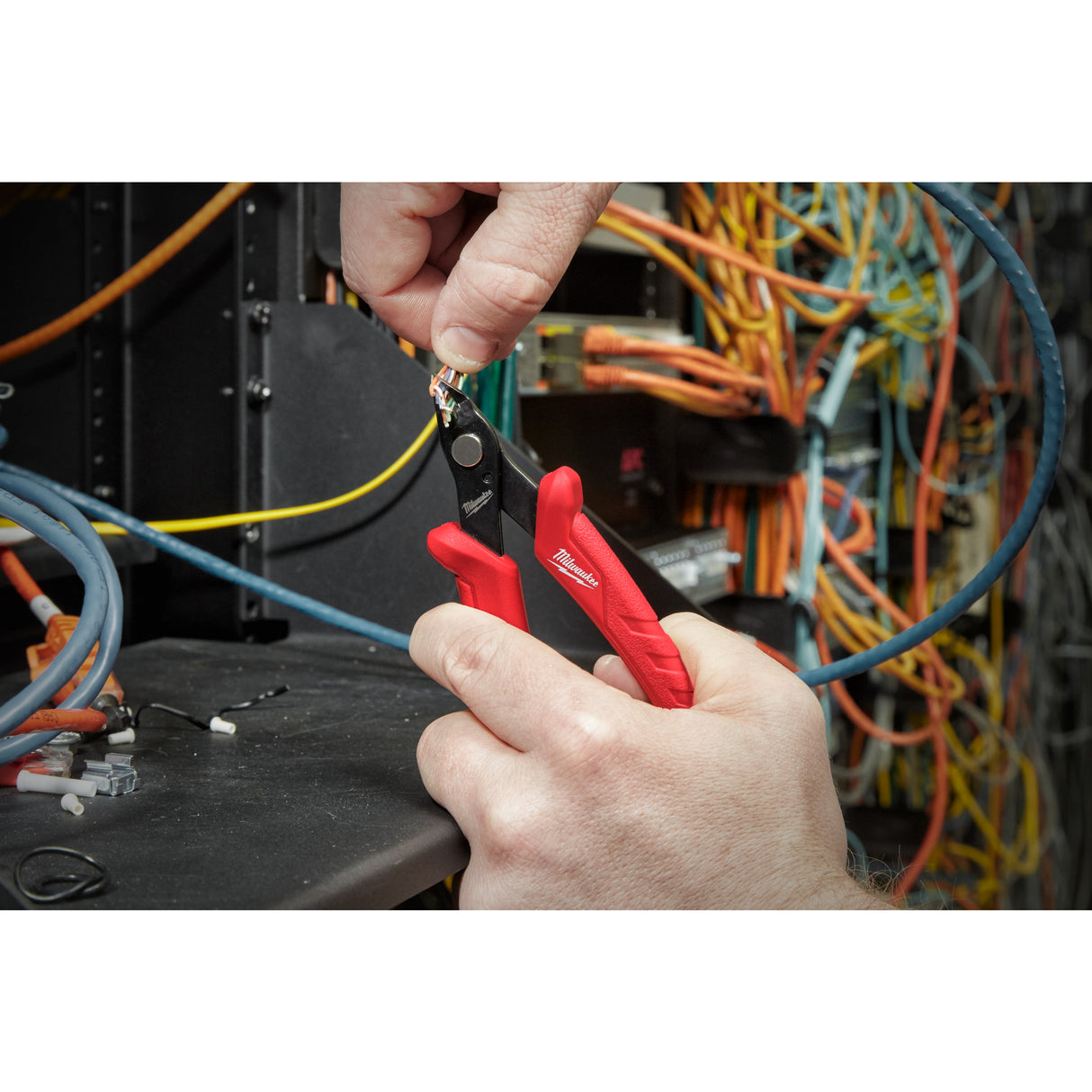 Milwaukee Seitenschneider Mini-Seitenschneider 4932499024