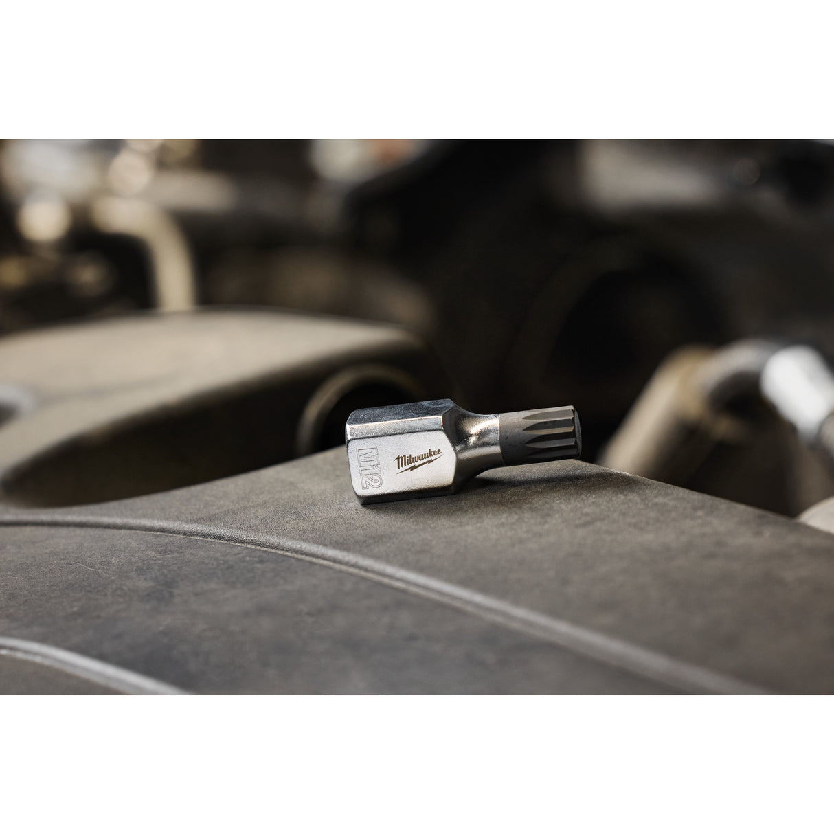 Milwaukee Bit-Steckschlüsseleinsatz 3/8" Innenzwölfkant 12 mm 4932500490