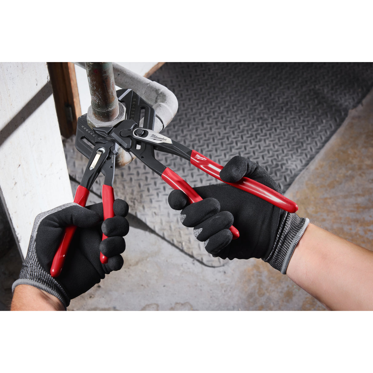 Milwaukee Zangenschlüssel 250 mm 4932501150