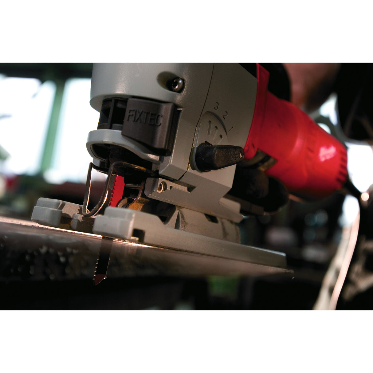 Milwaukee Stichsäge FSPE110X 4933357990 roteswerkzeug