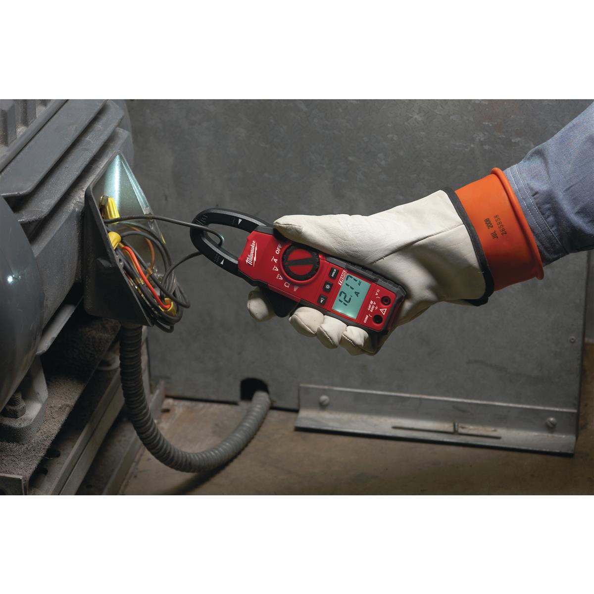 Milwaukee Voltage Meter 2235-40 4933427315