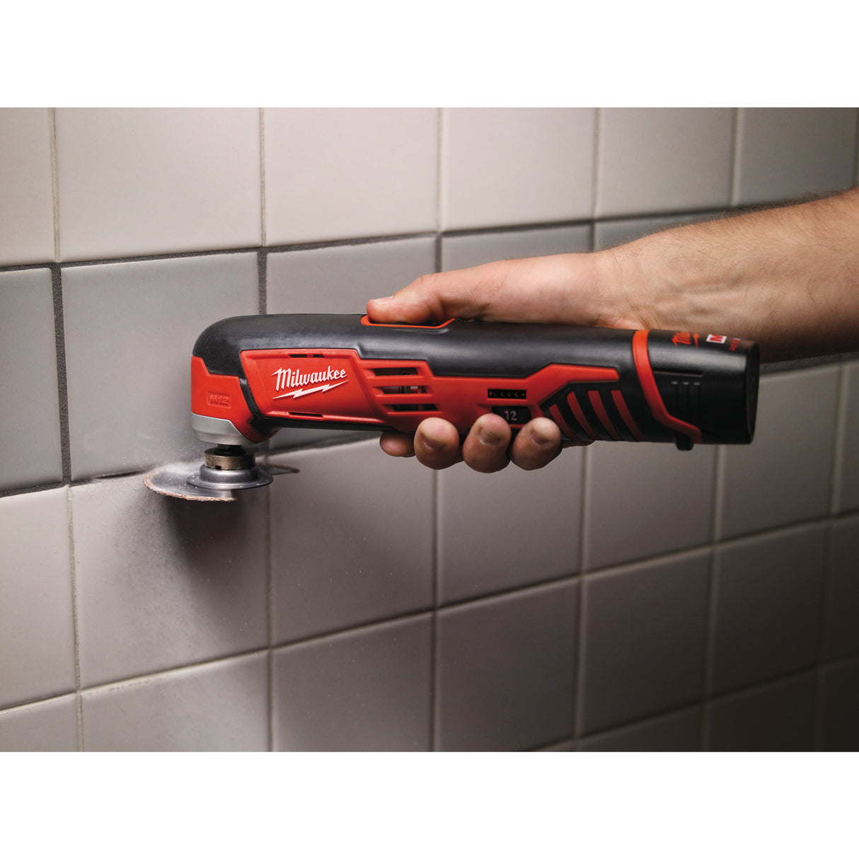 Milwaukee Akku-Multitool C12MT-402B AKKU-MULTITOOL IN2 4933441705