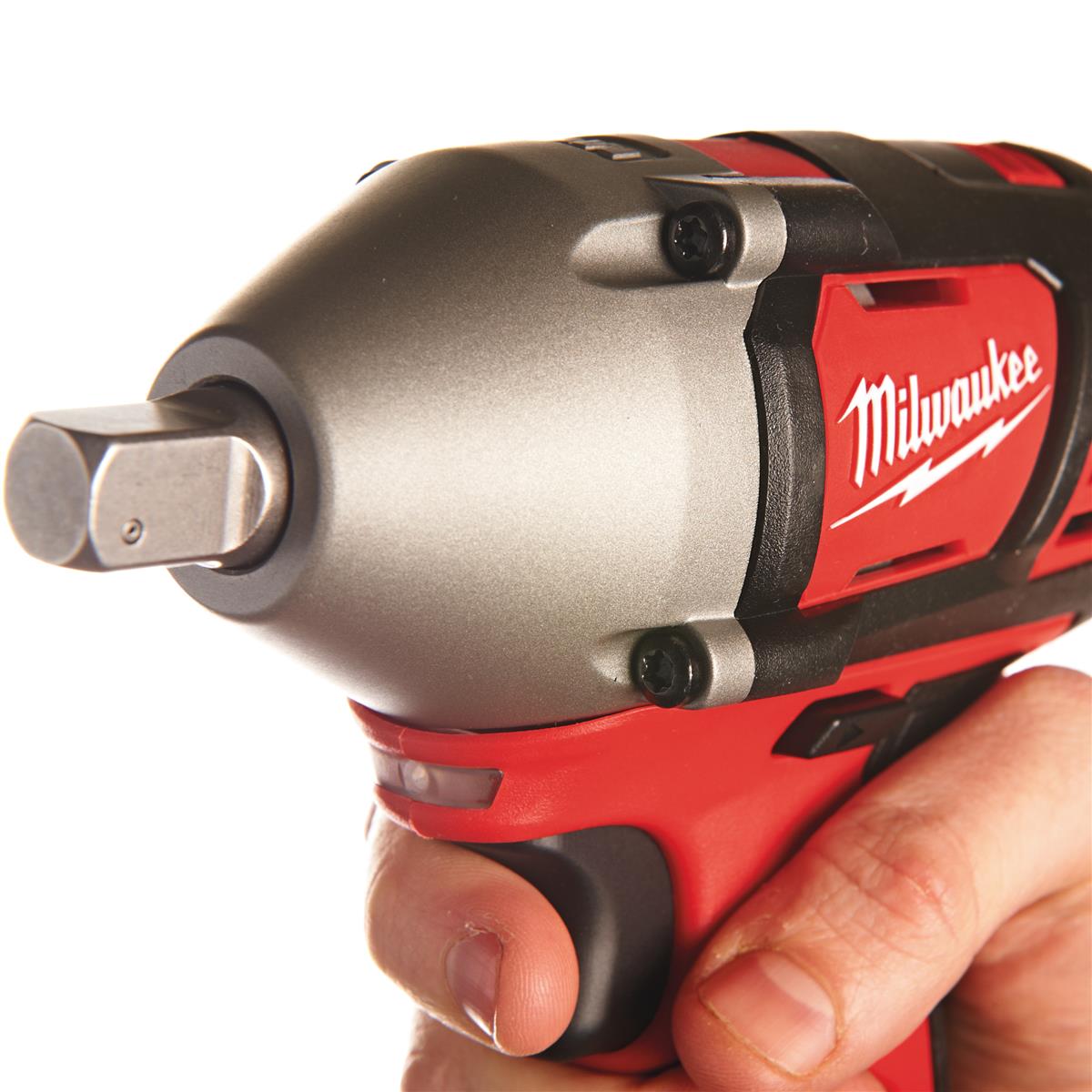 Clé à chocs sans fil Milwaukee M18BIW12-402C 4933443607