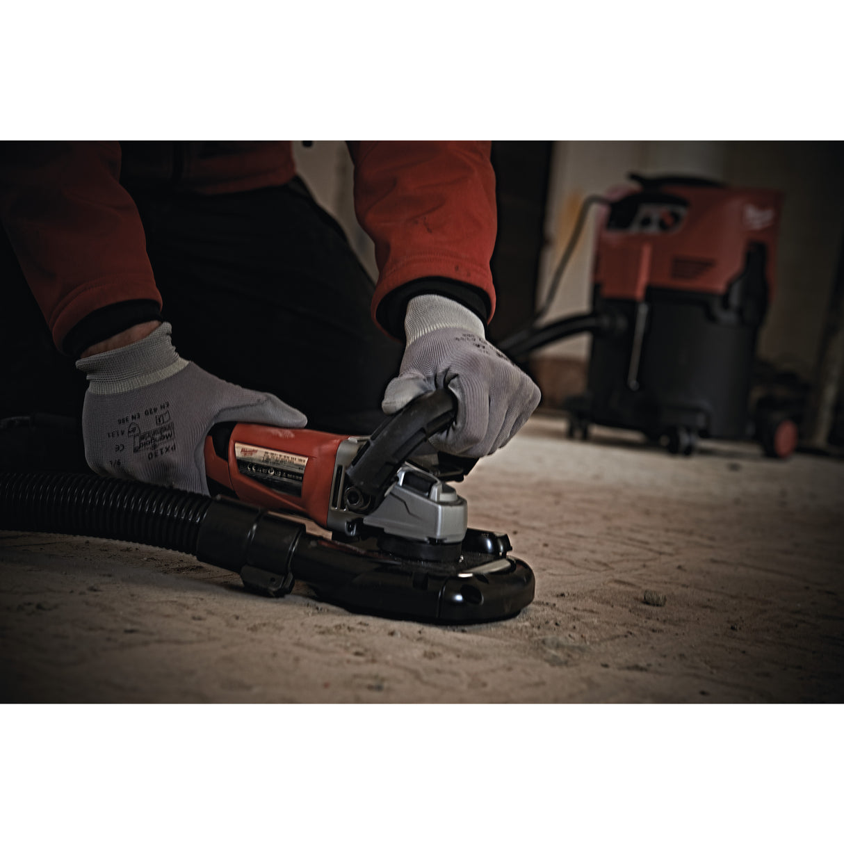 Milwaukee Winkelschleifer AGV15-125XCDEG-SET 4933448035 roteswerkzeug