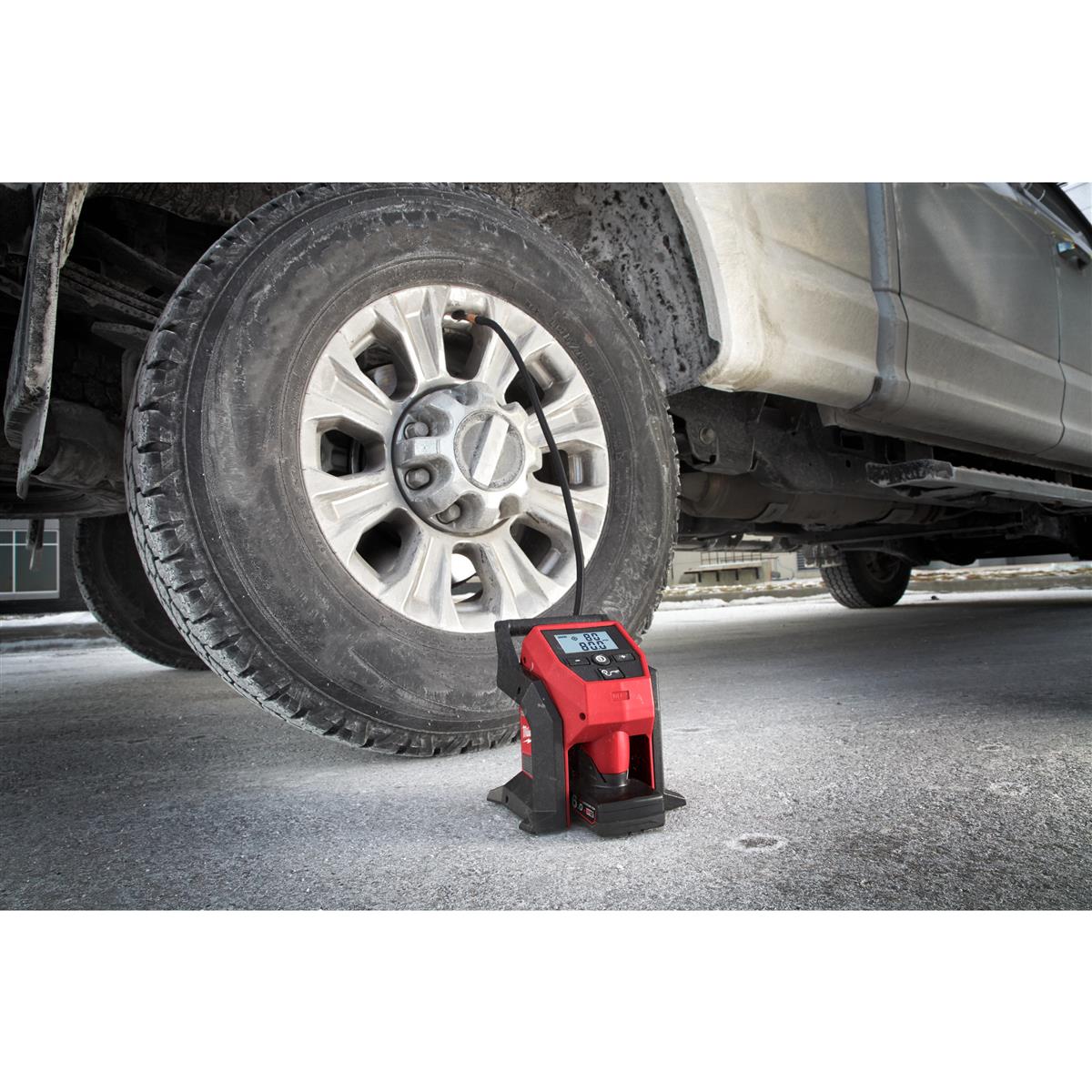 Milwaukee Akku-Kompressor M12BI-0 4933464124