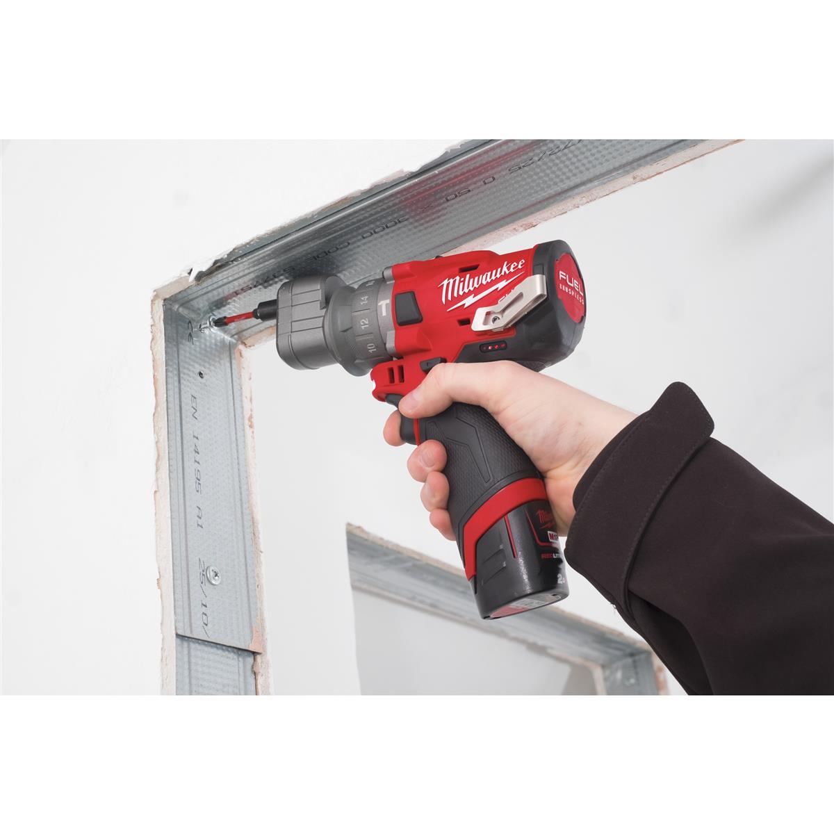 Perceuse à percussion sans fil Milwaukee M12FPDXKIT-202X 4933464138