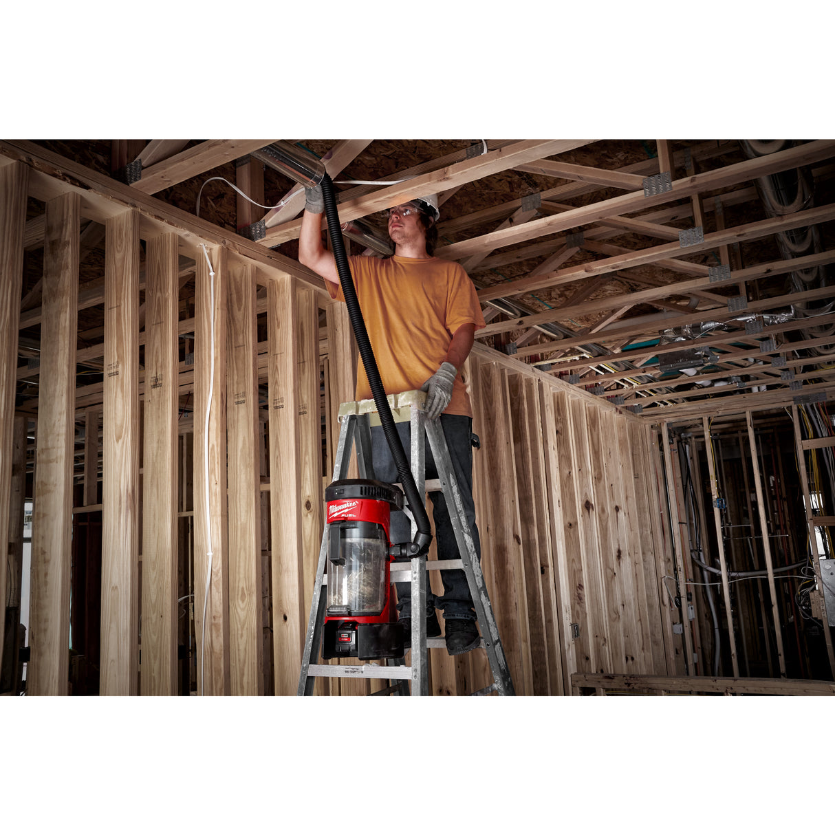 Milwaukee Akku-Sauger M18FBPV-0 4933464483 roteswerkzeug