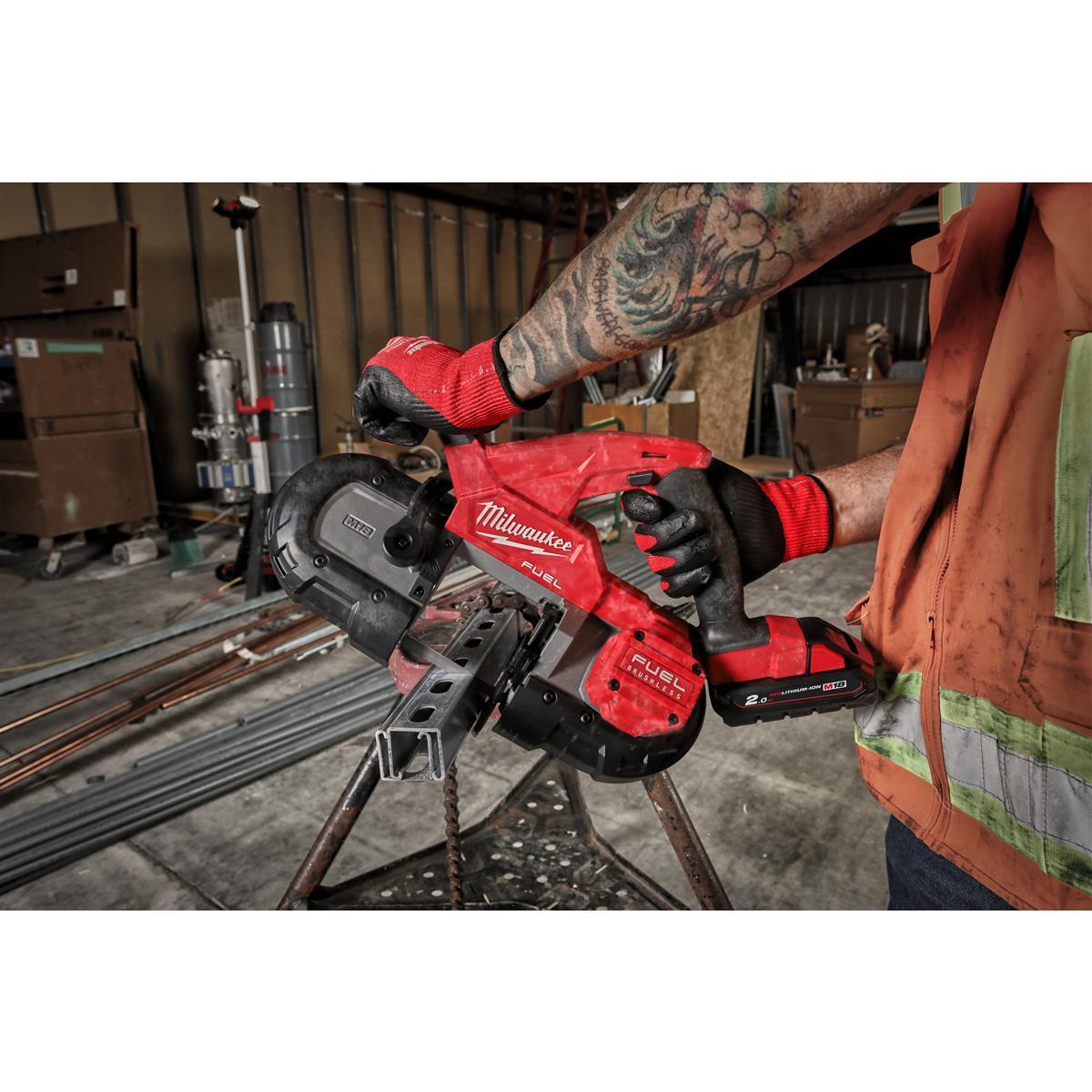 Milwaukee cordless band saw M18FBS85-0C 4933471496