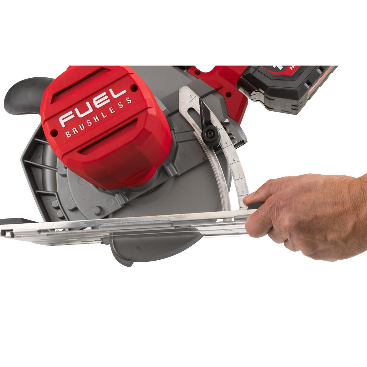 Scie circulaire à métaux sans fil Milwaukee M18FMCS66-0C 4933472110