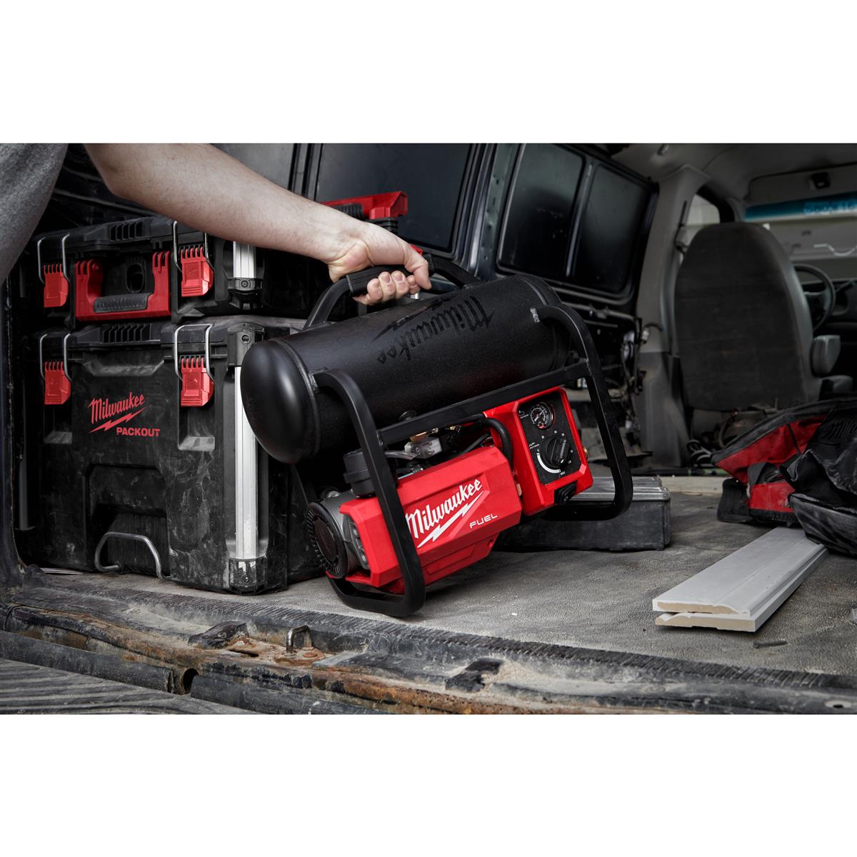 Milwaukee Akku-Kompressor M18FAC-0 4933472166