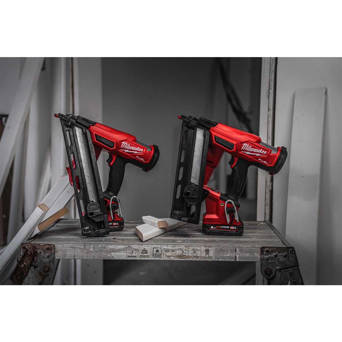 Milwaukee cordless nailer M18FN16GA-202X 4933478092