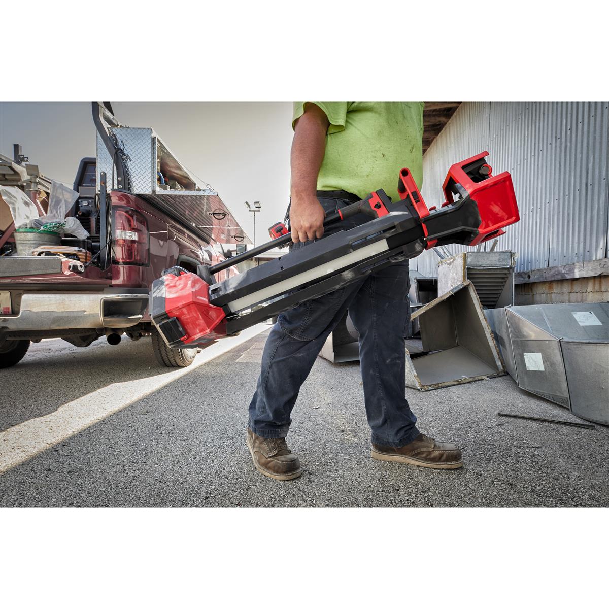 Projecteur de chantier sans fil Milwaukee M18HOSALC-0 4933478116