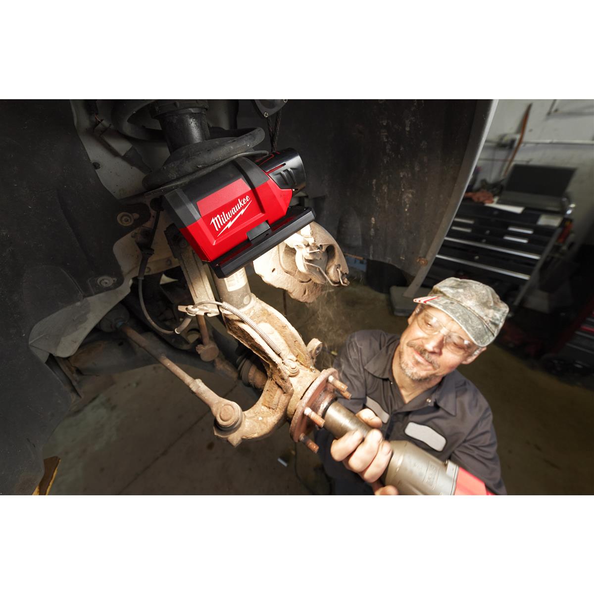 Milwaukee Cordless Spotlight M12PAL-0 4933478226