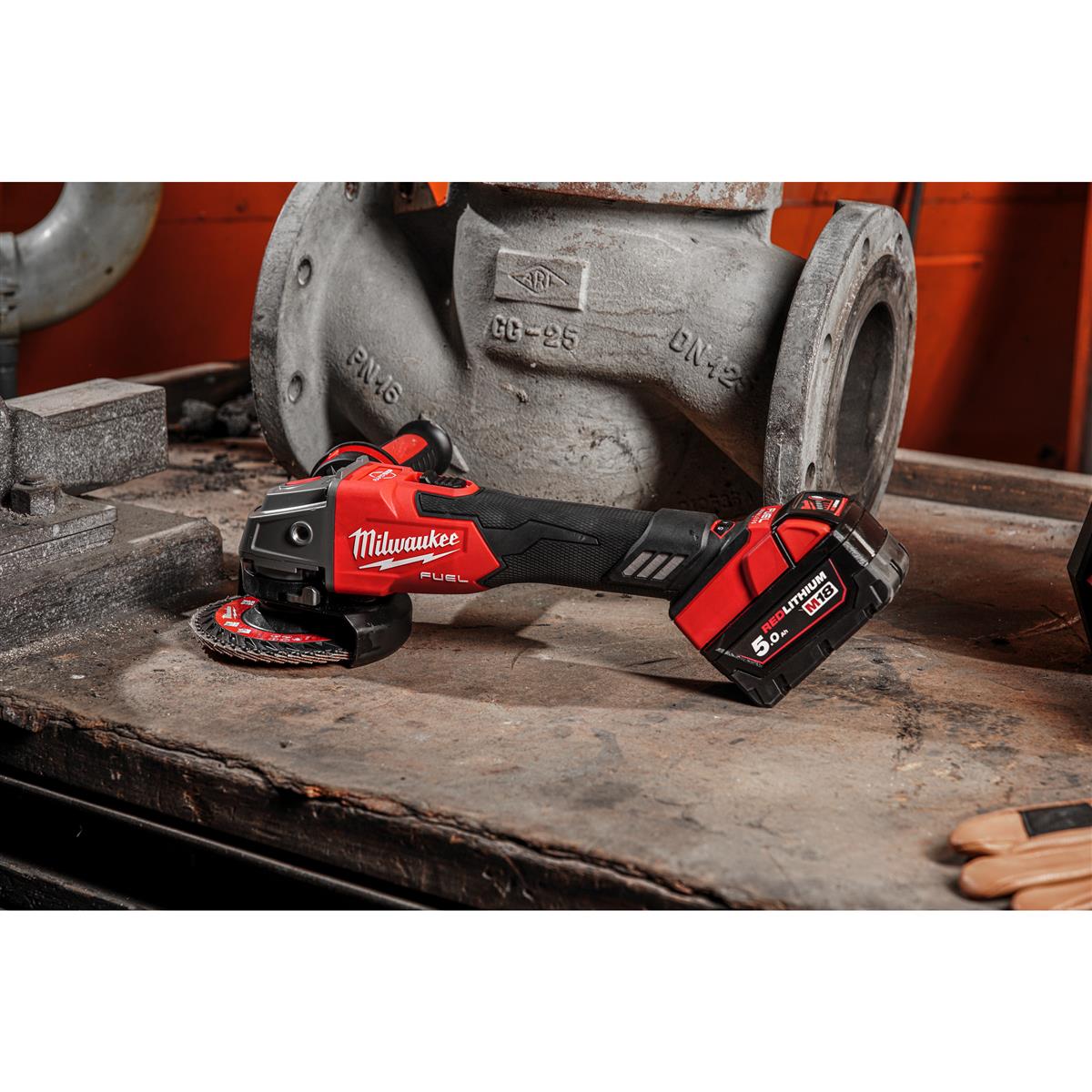 Milwaukee Cordless Angle Grinder M18FSAGV125XB-0X 4933478436