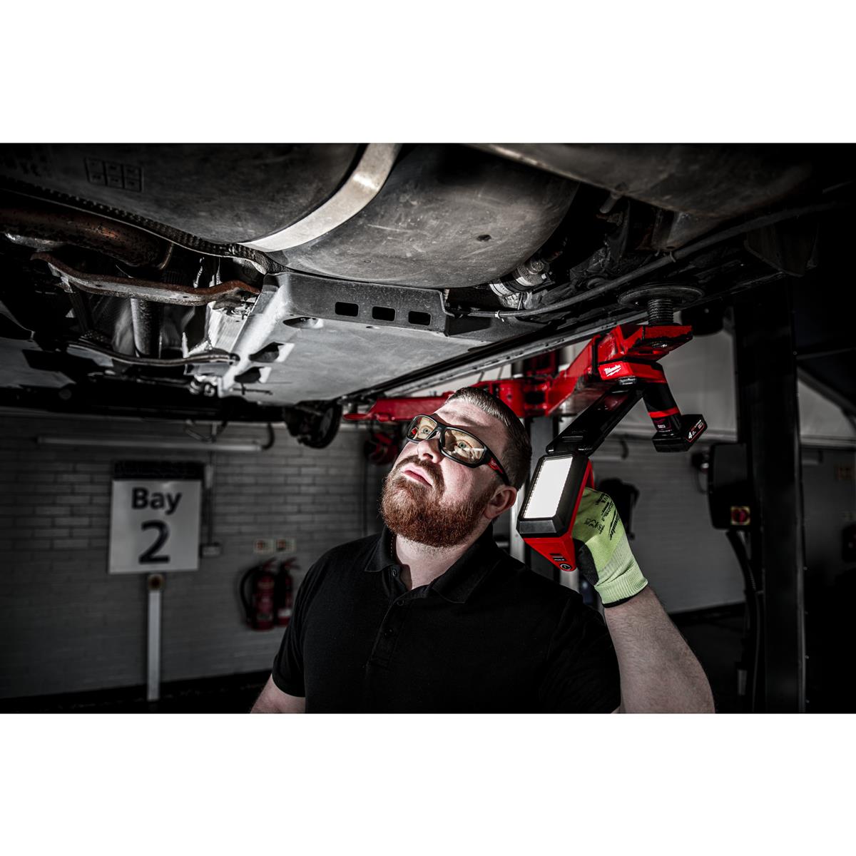 Lampe de soubassement à piles Milwaukee M12UCL-0 4933478868