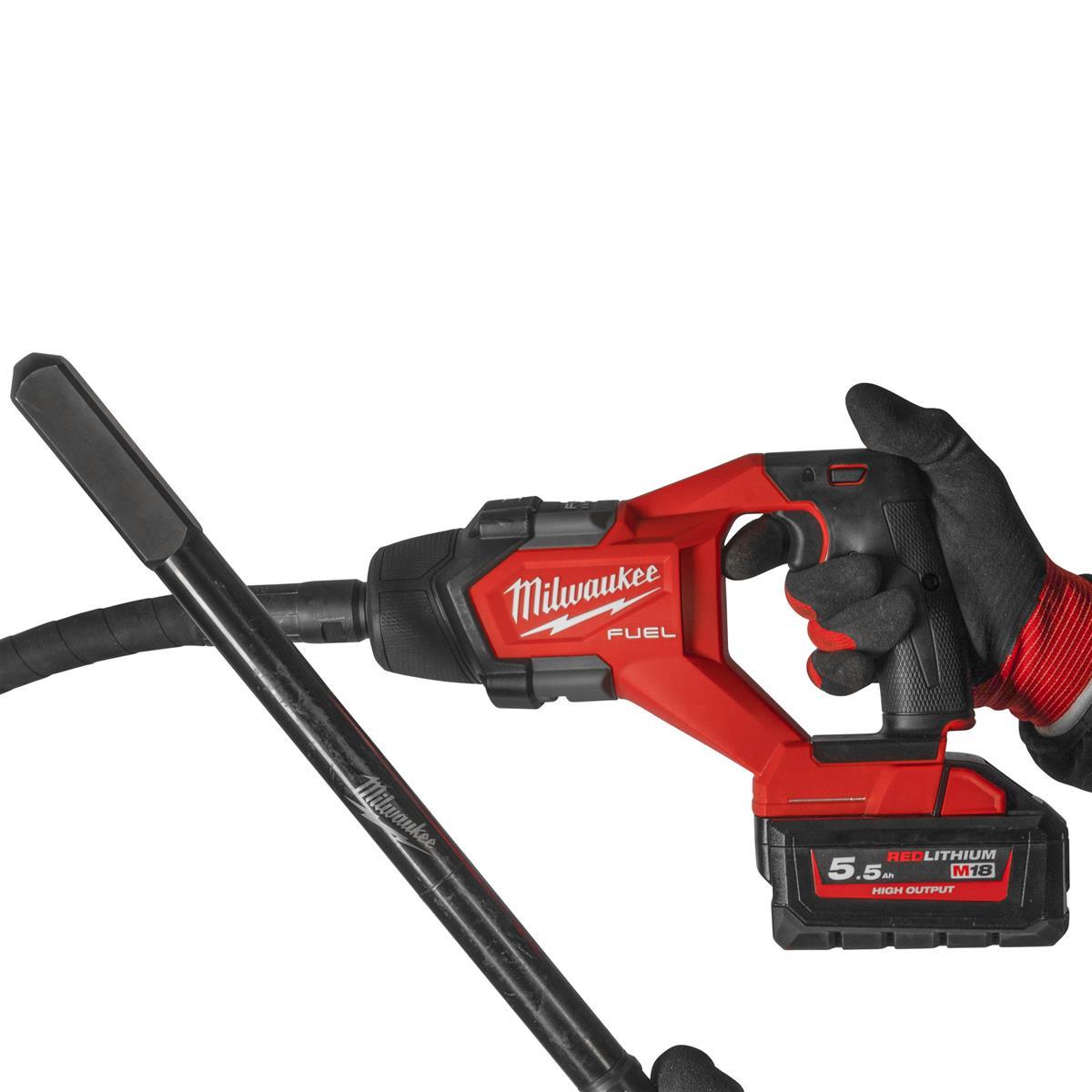 Milwaukee cordless concrete vibrator M18FCVN24-551 4933479600