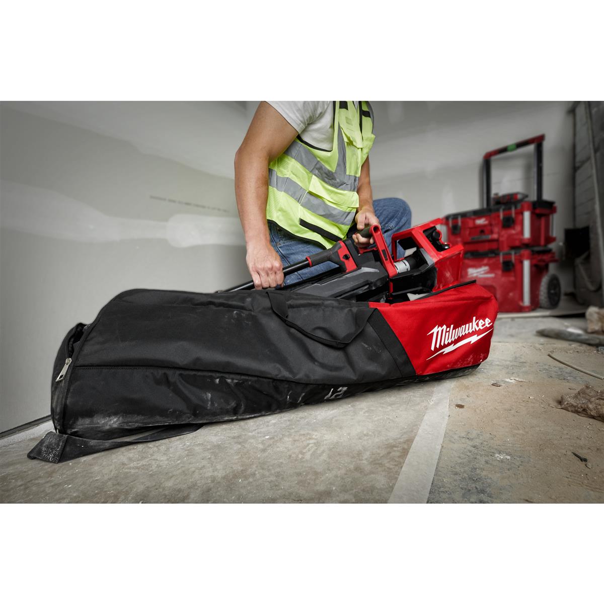 Milwaukee bag M18 TOWER LIGHT BAG 4933479643