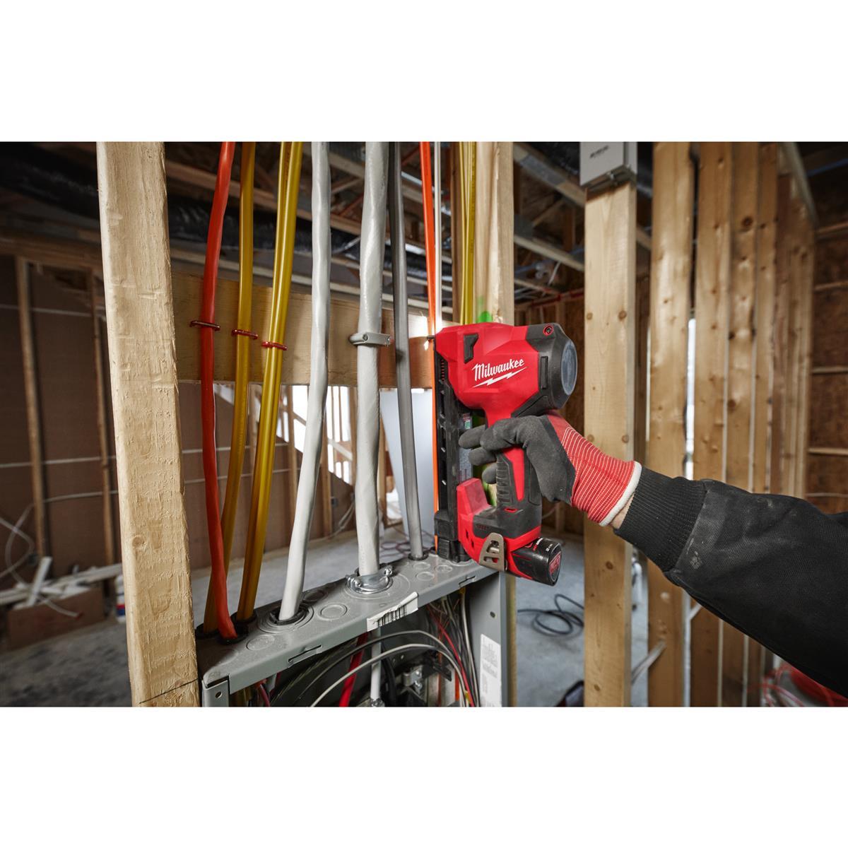 Milwaukee cordless staple gun M12BCST-0 4933480488