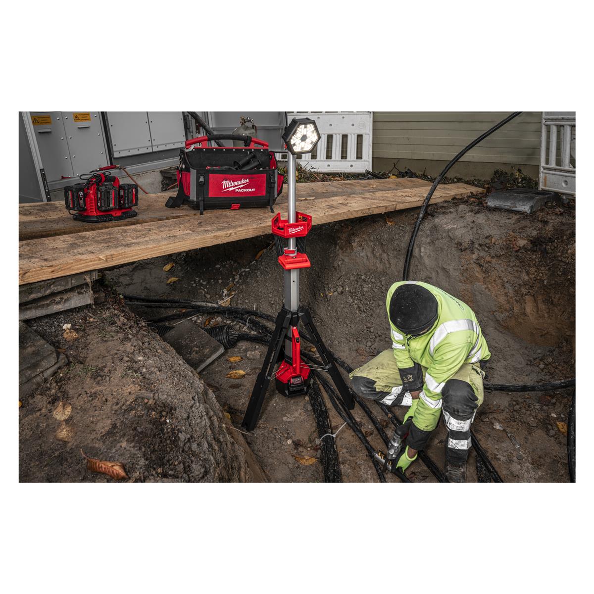 Lampe à piles Milwaukee M18SAL2-0 4933492486