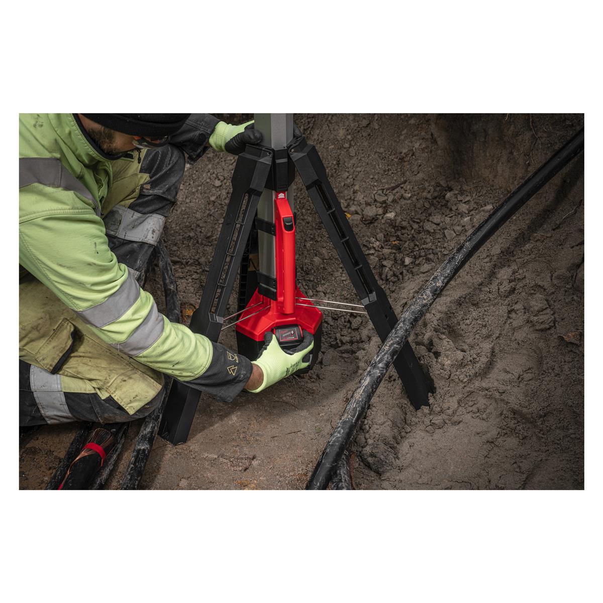 Lampe à piles Milwaukee M18SAL2-0 4933492486