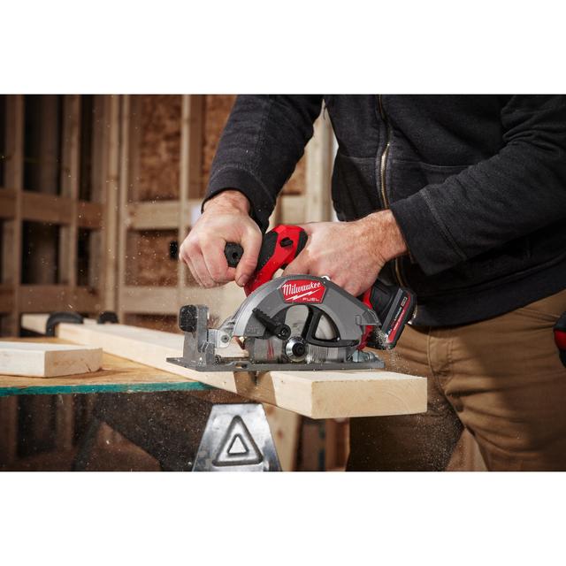 Scie circulaire sans fil Milwaukee M12FCS442-0 4933493488