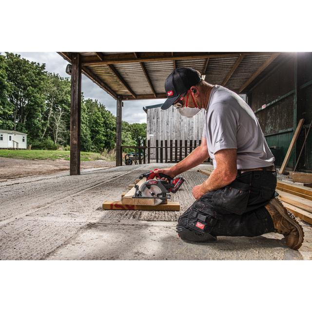 Milwaukee M18FCS552-302X cordless circular saw 4933493589