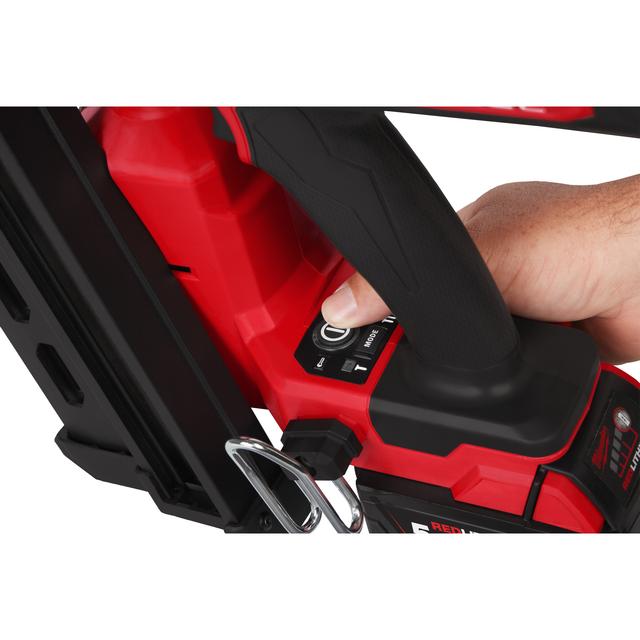 Milwaukee M18FDN-0X cordless nailer 4933493600