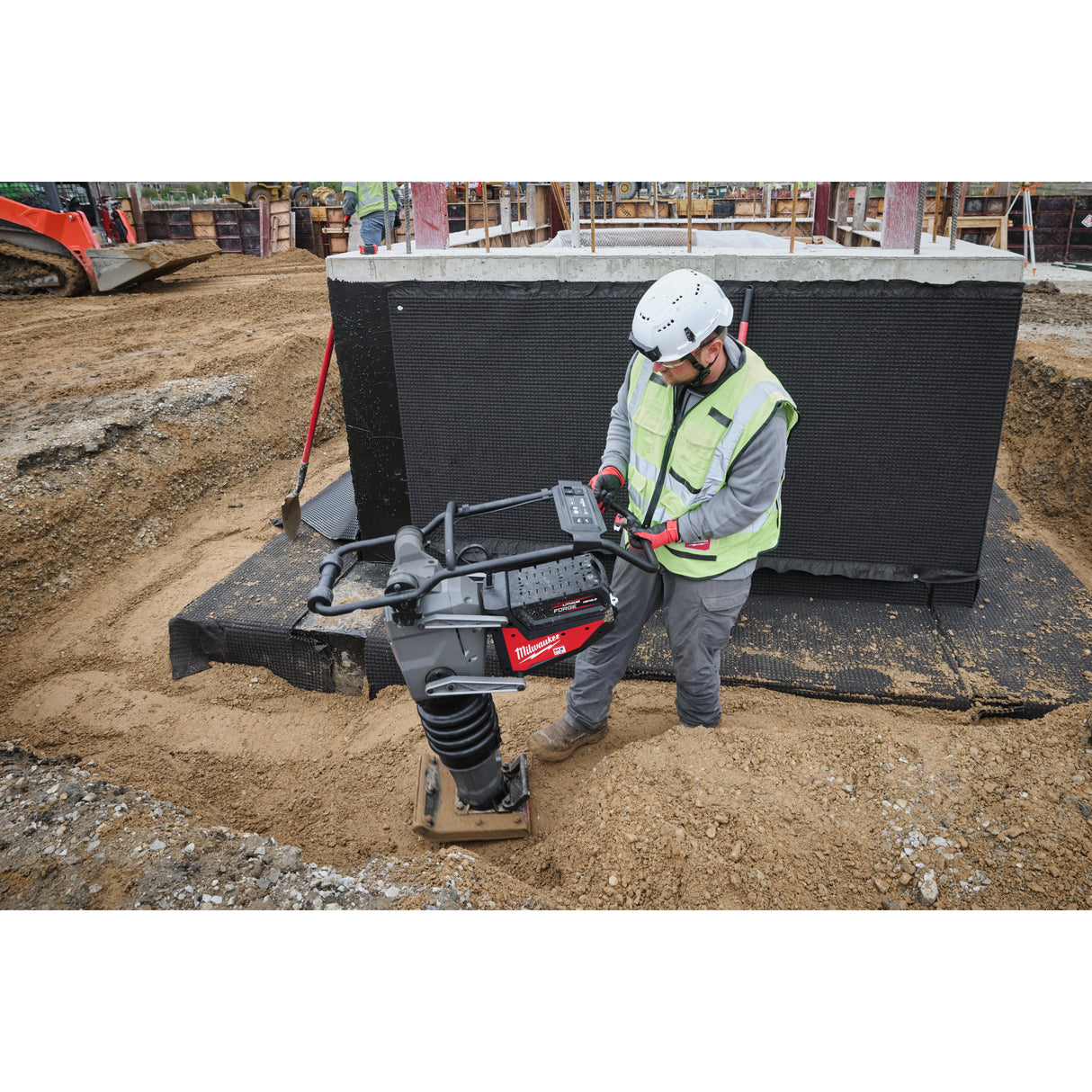 Milwaukee Akku-Stampfer MXFRAM60-122 IN2 4933498159