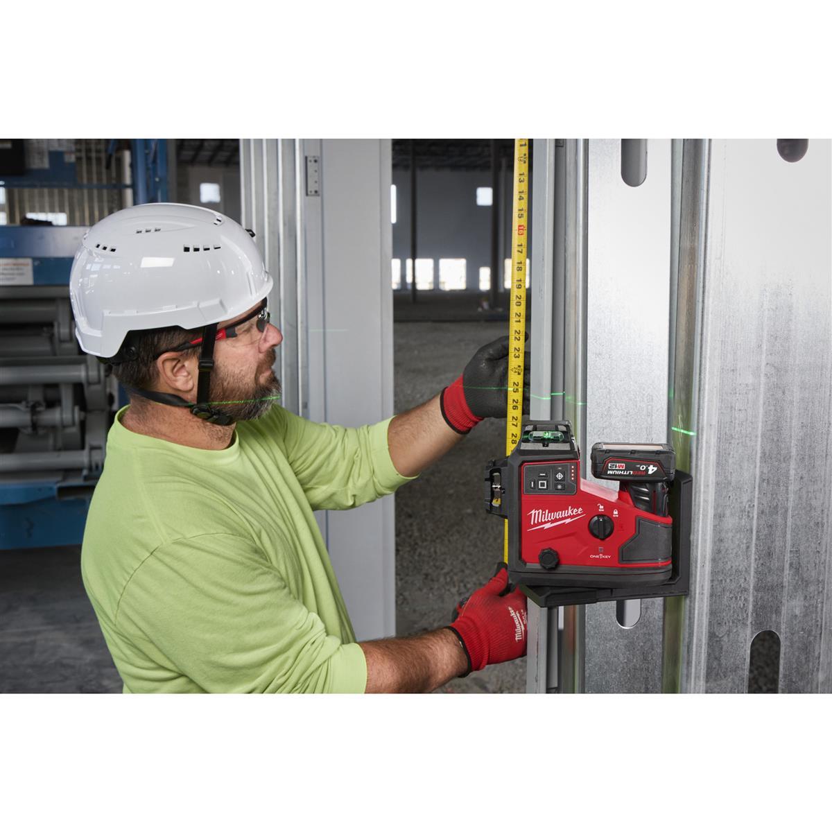 Milwaukee Akku-Laser M12A3PLO-401C IN2 4933499002