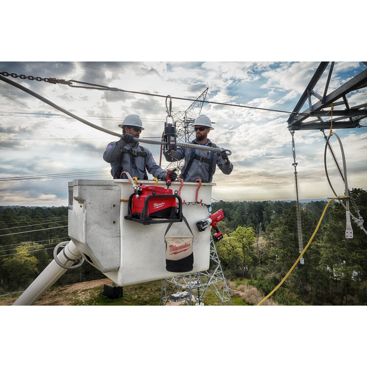 Milwaukee Akku-Hydraulikpumpe M18HUP700-121 Akkuhydraulische Pumpe IN2 4933499335