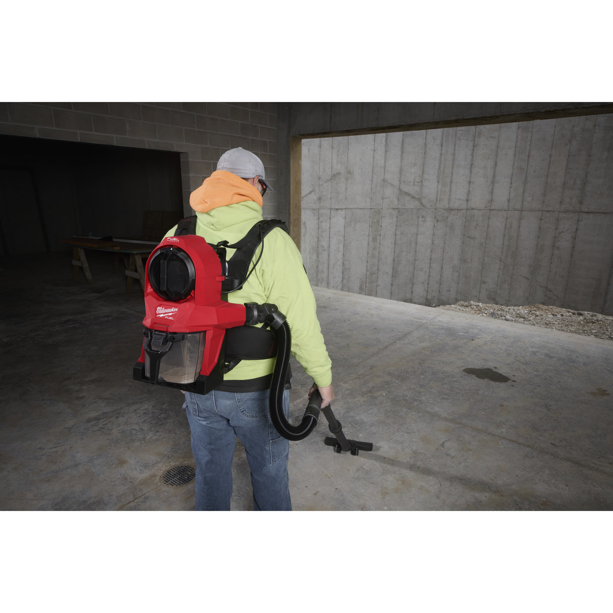 Milwaukee Akku-Sauger M18FBPV2-0 Akku-Rucksack-Staubsauger XXX 4933500039