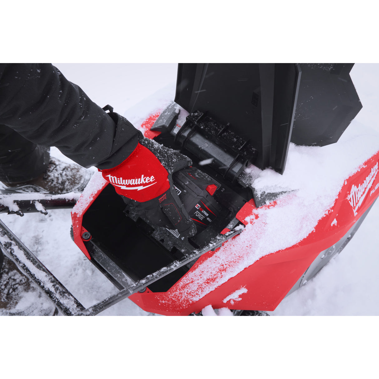 Milwaukee Akku-Schneefräse M18F2SSBL-122 IN2 4933500055