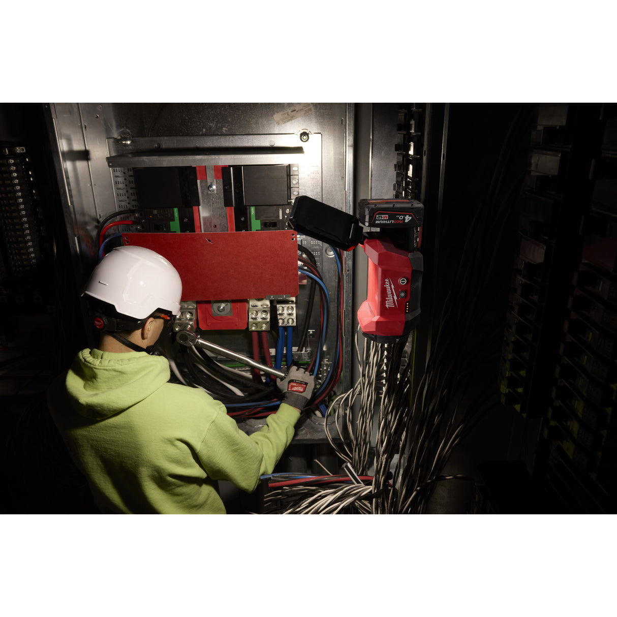 Milwaukee Akku-Flutleuchte M12ALIP-0 XXX 4933500321