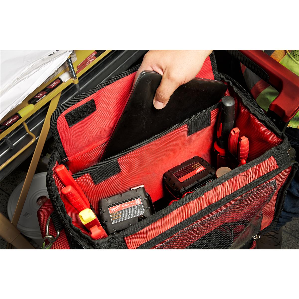 Milwaukee Technikertasche PACKOUT 4932471130