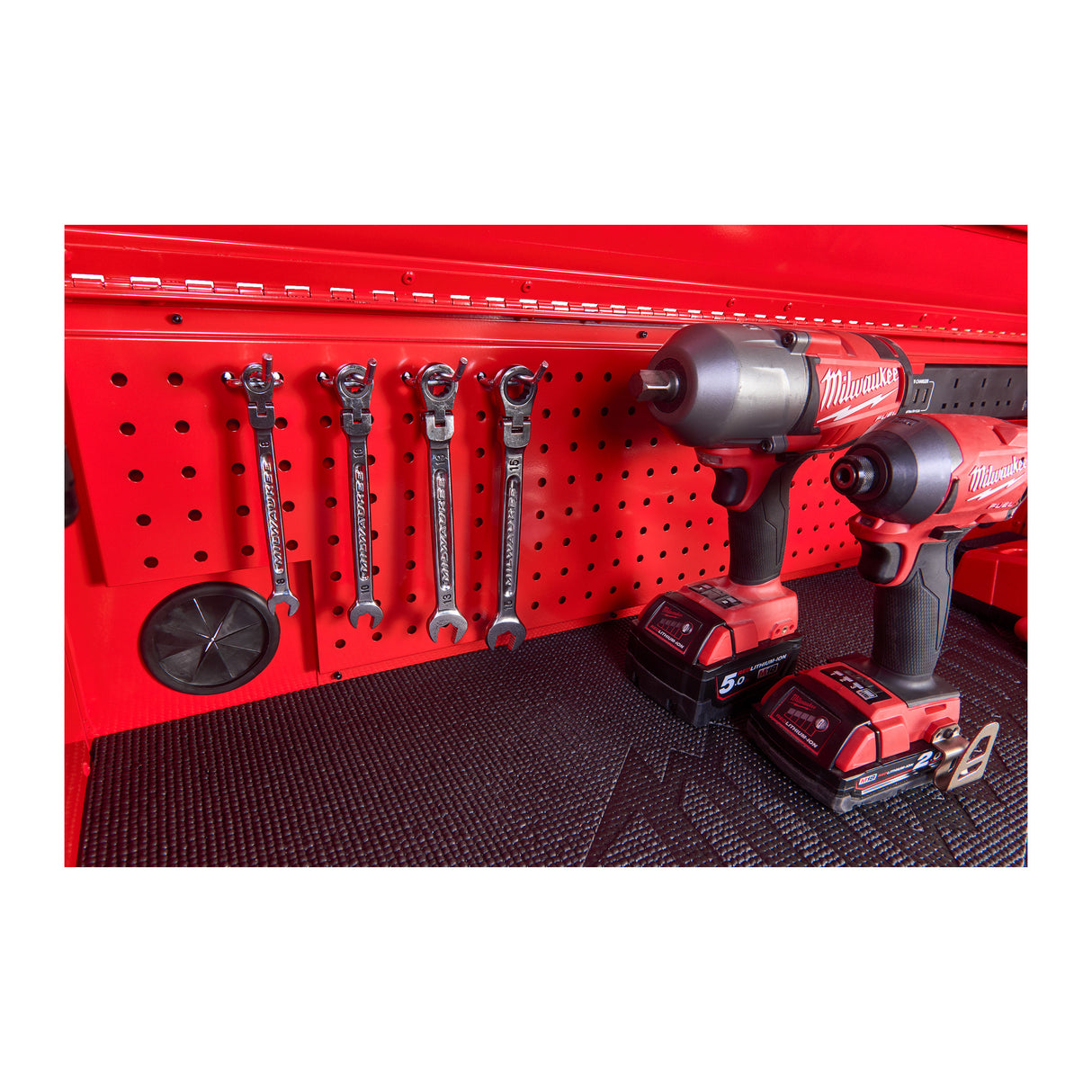 Milwaukee Werkstattwagen SRC46-1 4932478852 roteswerkzeug