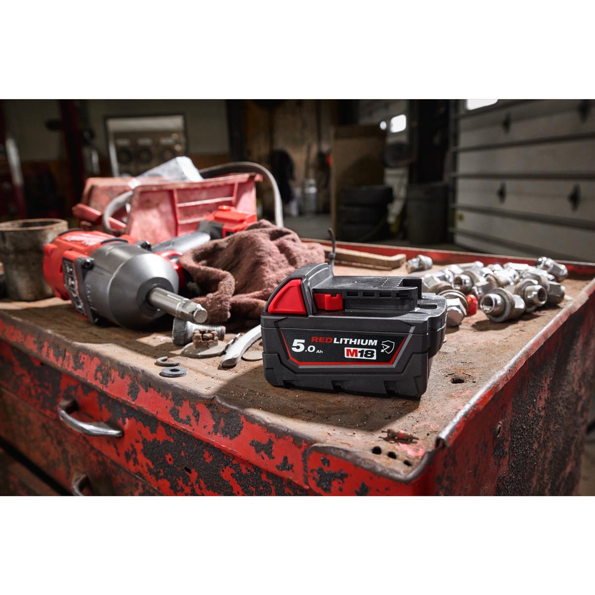 Milwaukee Akku M18B5-CR 4932479265
