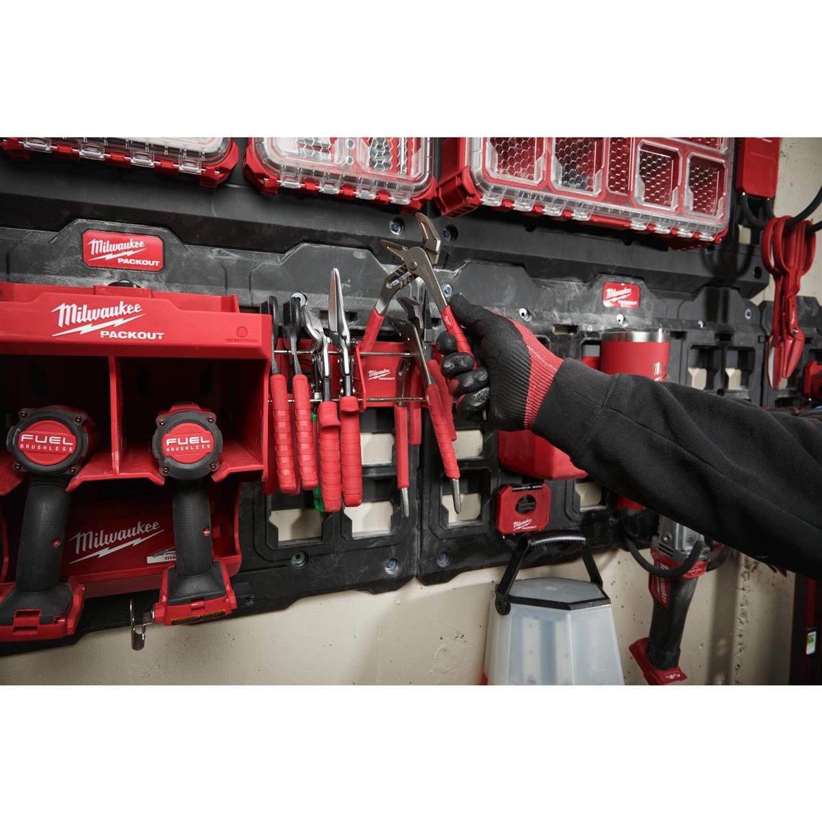 Milwaukee Zangenhalter PACKOUT 4932480710